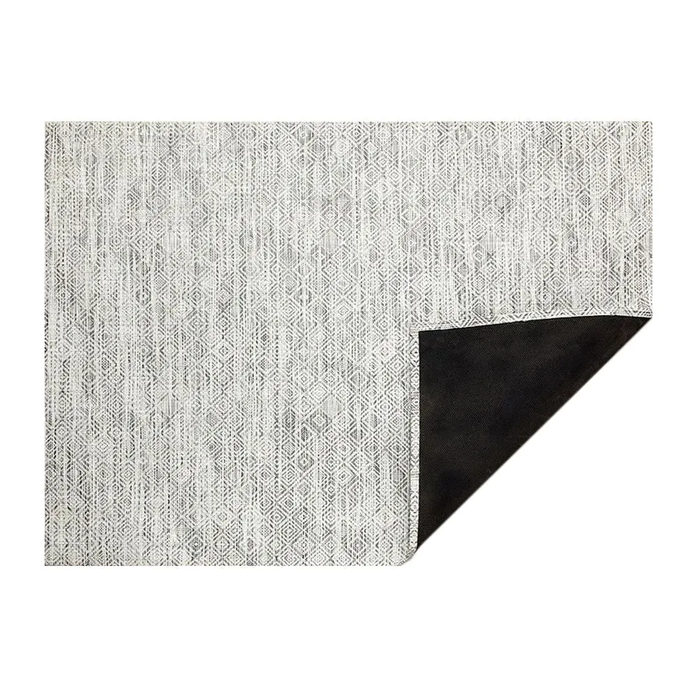 chilewich | woven floormat 244x305cm (96x120") | mosaic white   black