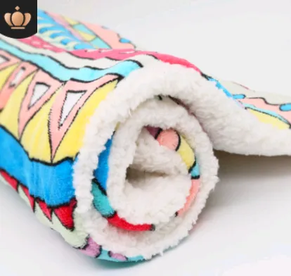 Comfortable Cute Cat Blankets Dog Pet Mat Fine Texture Easy to Wash