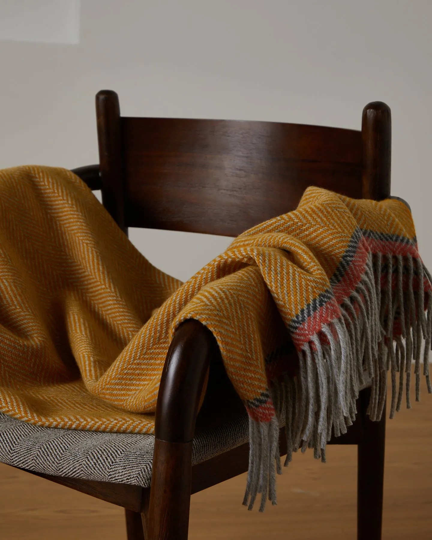 Foxford Cashmere Lambswool Throw | Moy