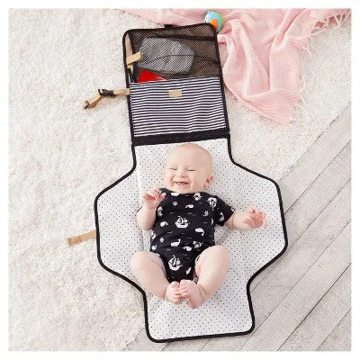 Skip Hop Pronto Baby Changing Station- Black/White